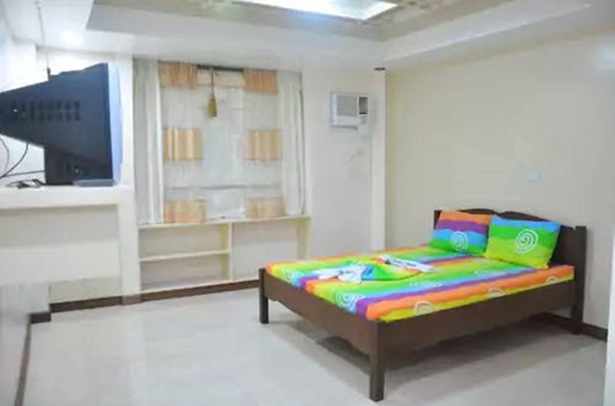 Apartelle De Francesca Puerto Galera Εξωτερικό φωτογραφία