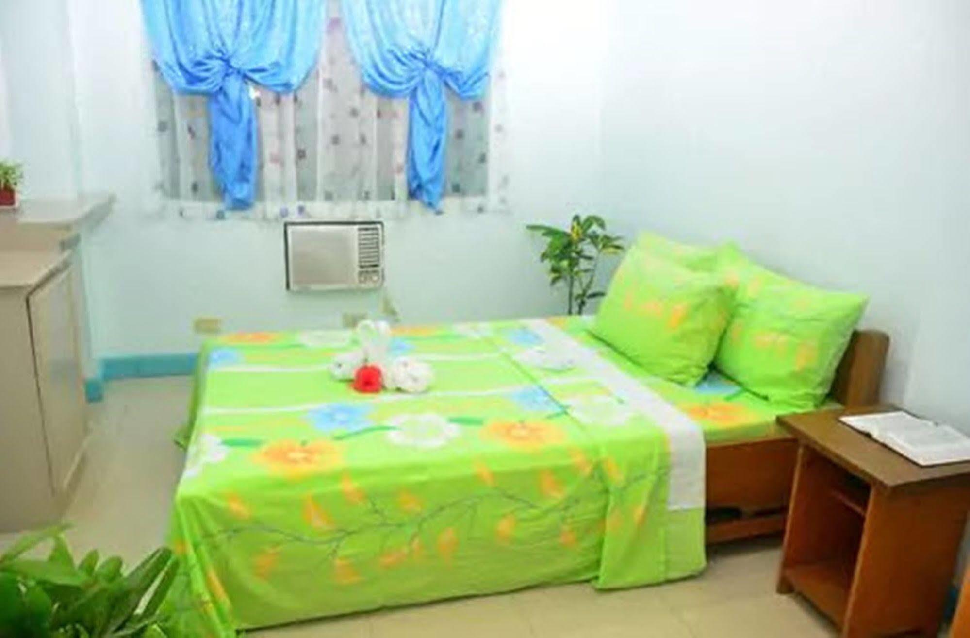 Apartelle De Francesca Puerto Galera Εξωτερικό φωτογραφία