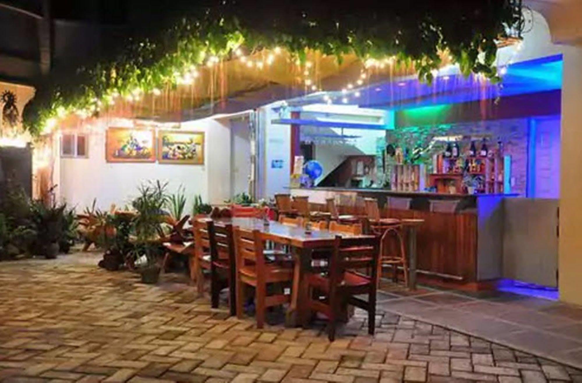 Apartelle De Francesca Puerto Galera Εξωτερικό φωτογραφία