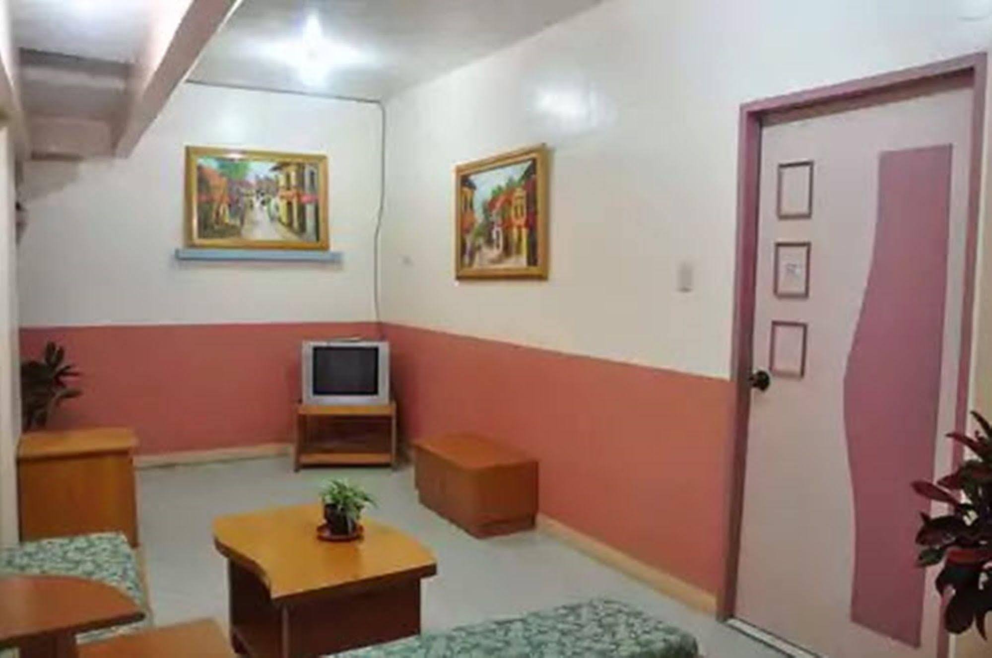 Apartelle De Francesca Puerto Galera Εξωτερικό φωτογραφία
