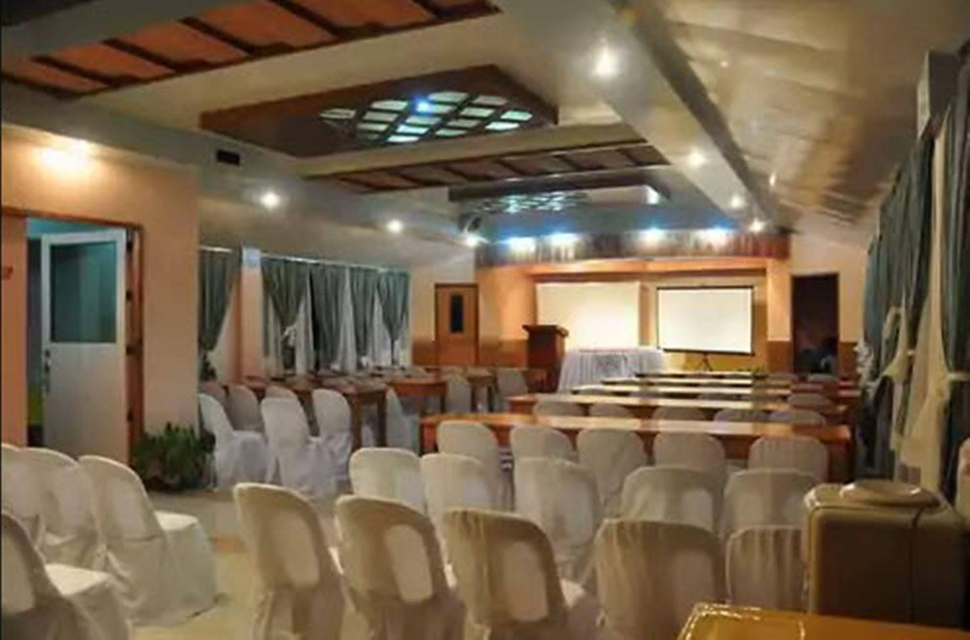 Apartelle De Francesca Puerto Galera Εξωτερικό φωτογραφία